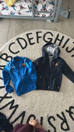 Barca y Real Madrid rain coat