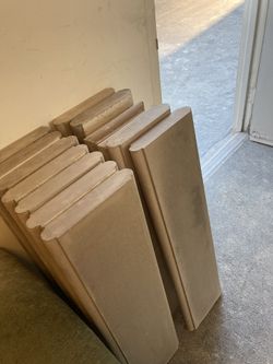 WALL CAPS