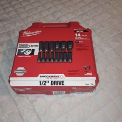 Milwaukee 14 Piece ½" Drive Impact Socket Set