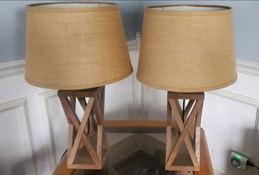 Set of 2 lamps
