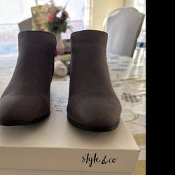 Women’s Gray Ankle Boots