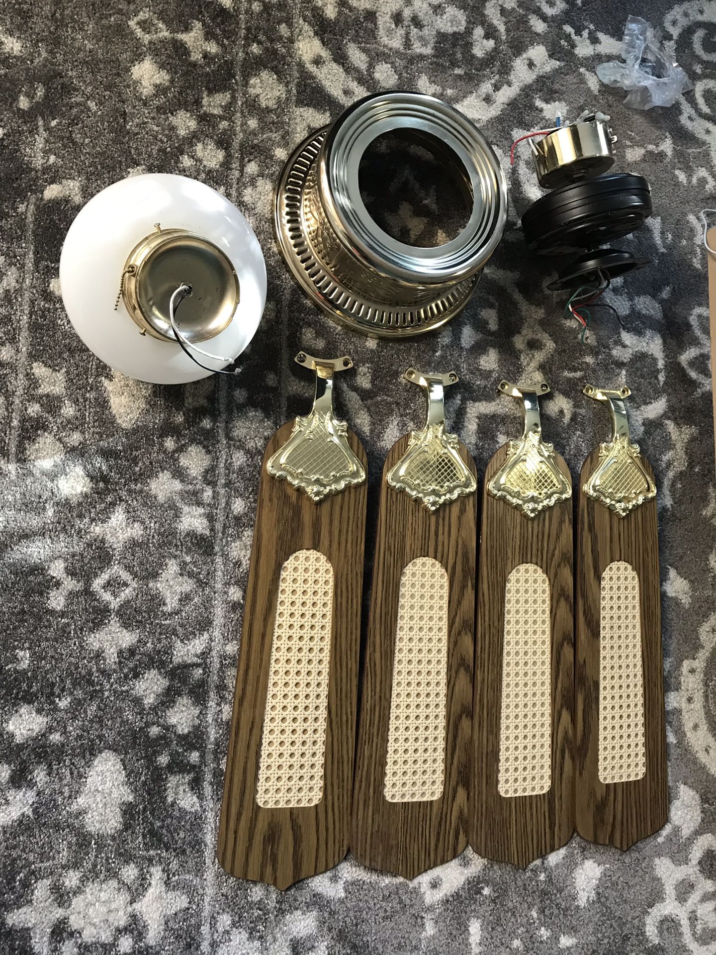 52” Evergo Ceiling Fan with Light (all hardware included)