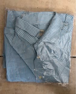 Men's long-sleeve dress shirt, size XL
