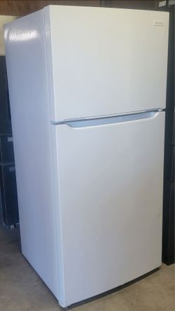Frijidaire Refrigerator for sale
