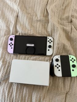 Nintendo Switch OLED Bundle 