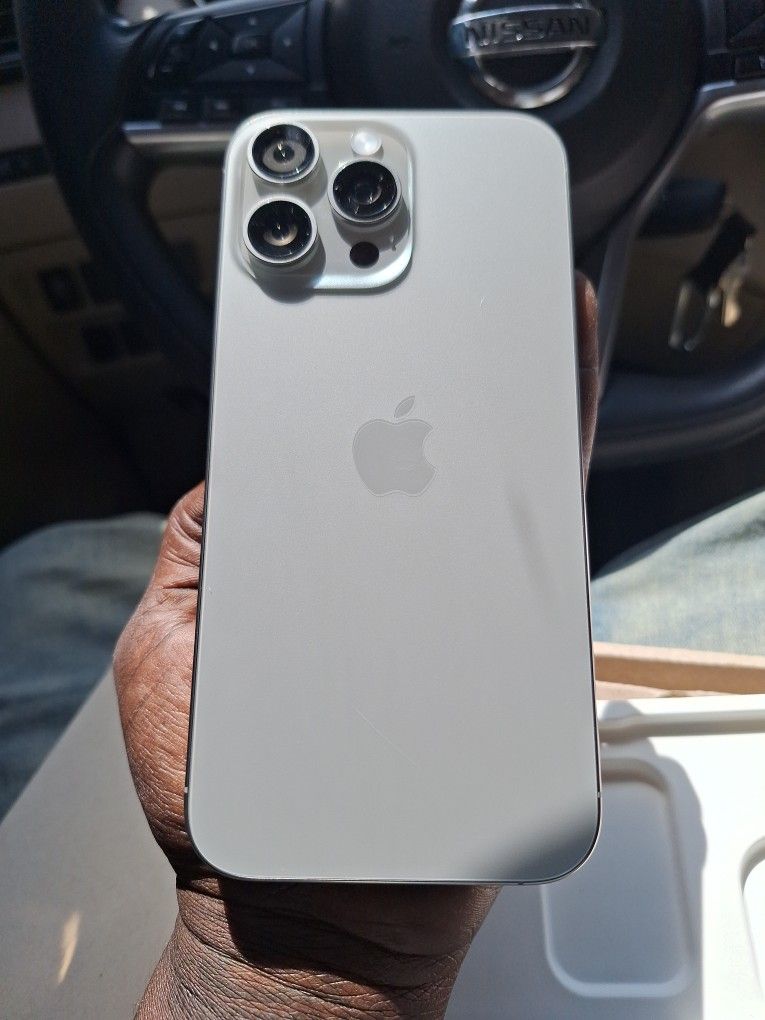 IPHONE 16 PRO MAX BRAND NEW IN BOX