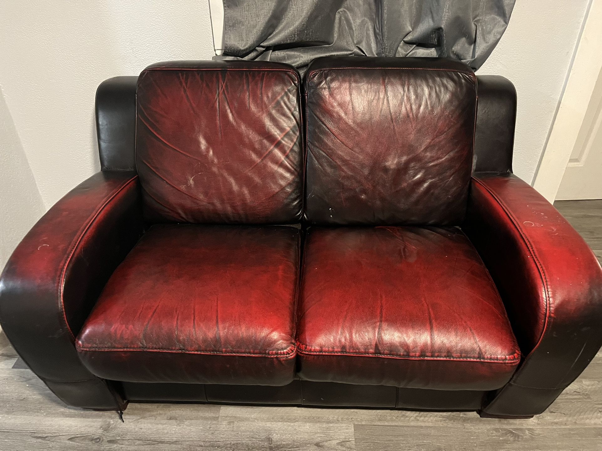 Couches Set