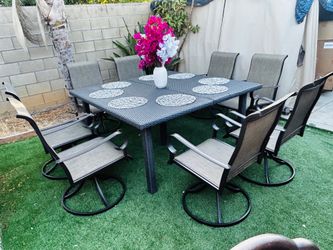Patio outdoor dining set brand new