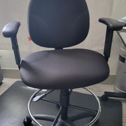 Adjustable Office Chair With Arms