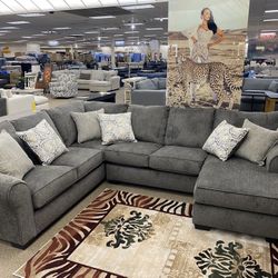 Beautiful Sofa Sectionals Only $1 Down!! 