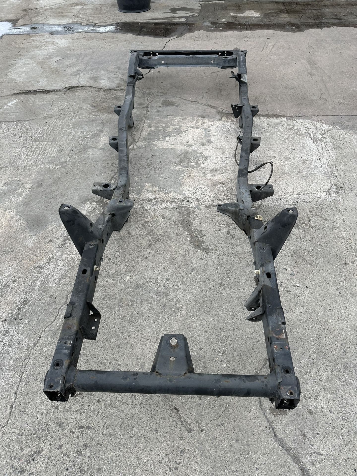 Jeep Wrangler YJ 2.5l 4cyl frame Oem 1987 through 1995 Chasis