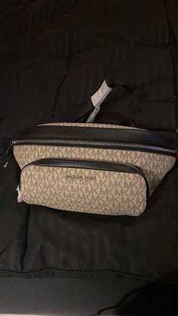 Michael Kors Cooper Signature Large belt bag