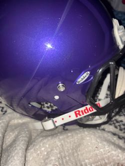 Riddell Speed Victor football helmet