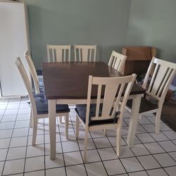 Used Condition Large Kitchen  Wood Table Dining Set 7 Chairs You  Pick Up 