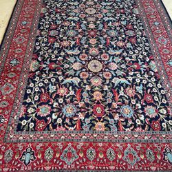 Fine Authentic Signed Turkish Herekeh Hand Knotted rug 6’x9’
