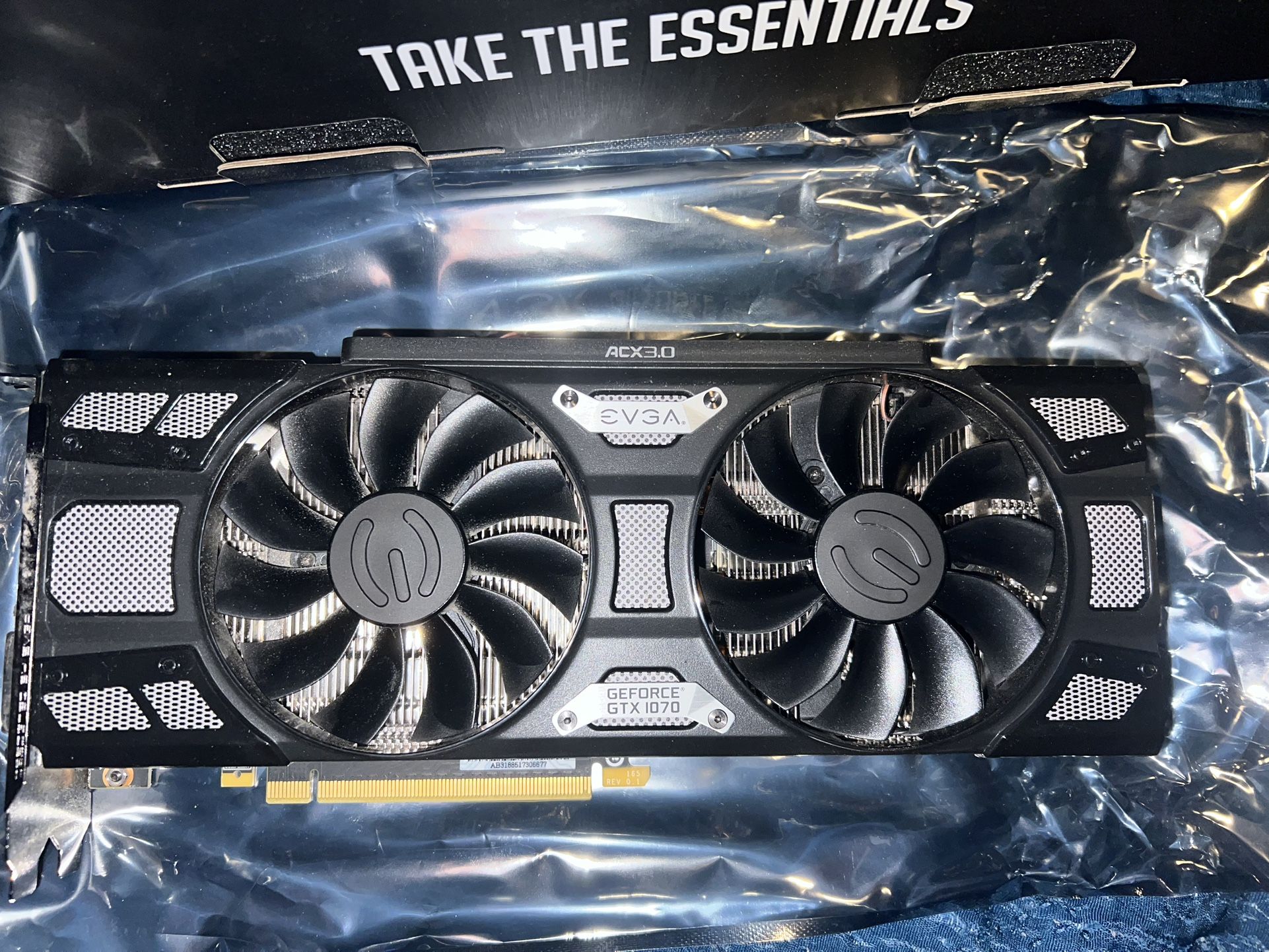 [CPU + GPU] EVGA GTX 1070 GPU+ RYZEN 5 2600 CPU
