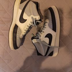 Nike Court vision size 9.5