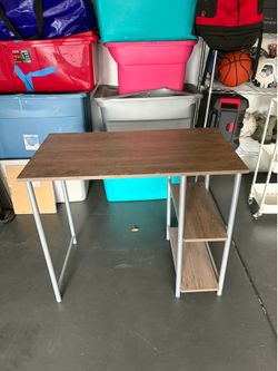 Desk table