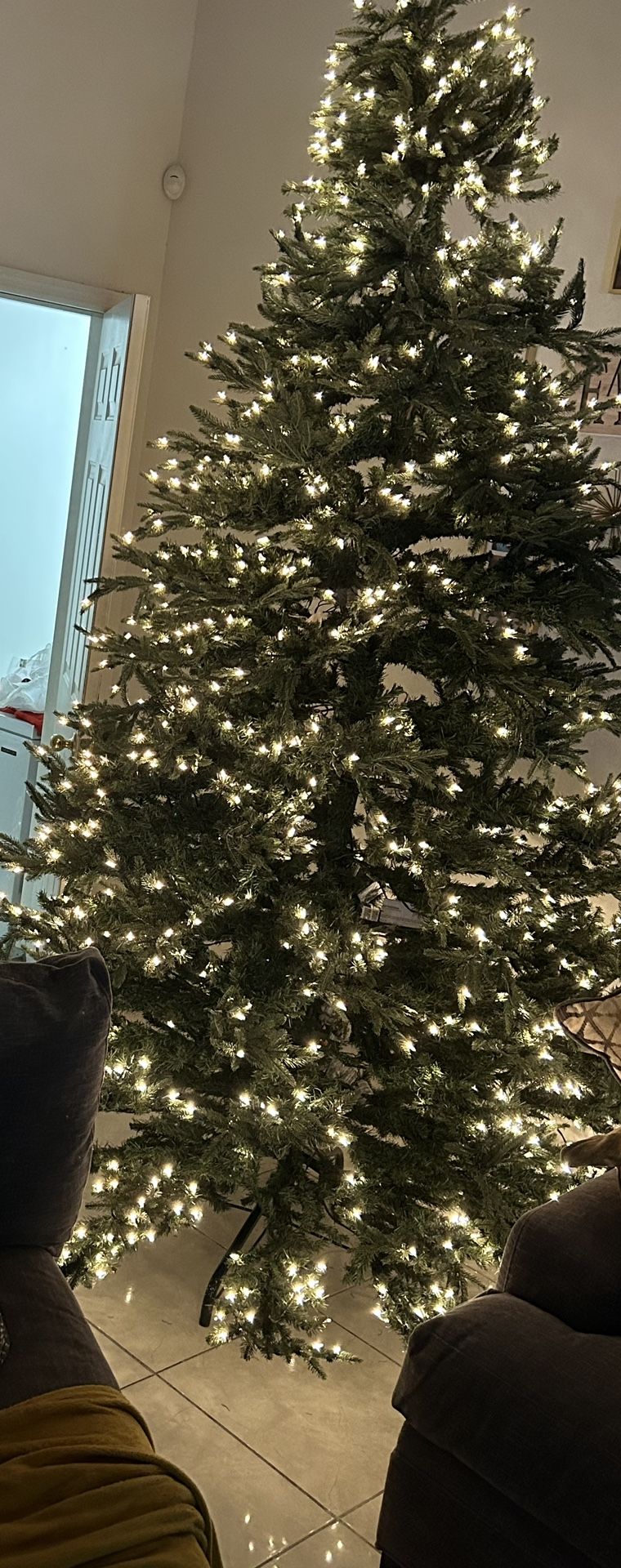 Christmas Tree for Sale in Clearwater, FL OfferUp