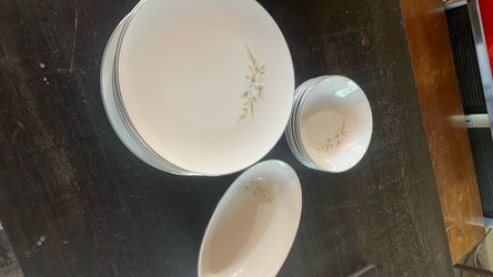 Vintage Sango China Japan Chapel Rose 6276 19-Pc Dinnerware Set Platinum Trim