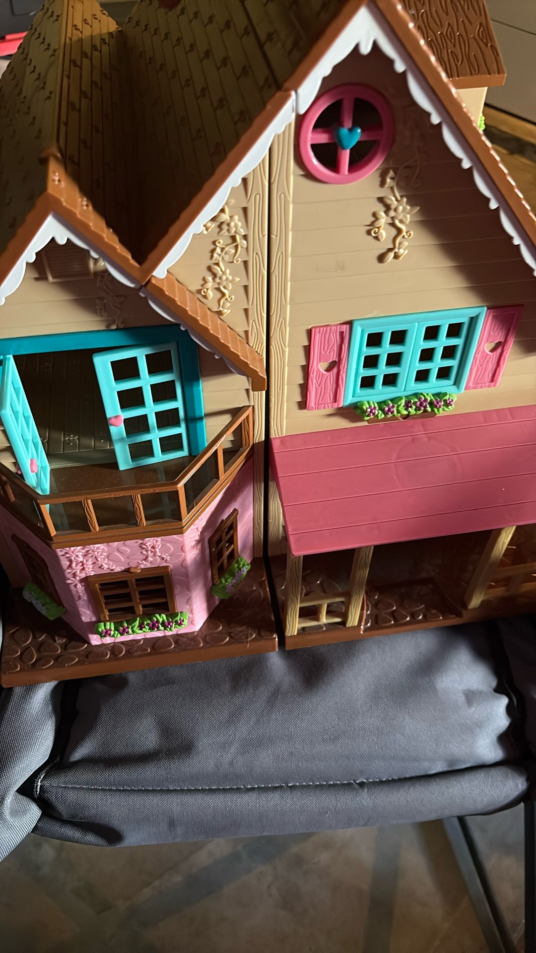 Doll House