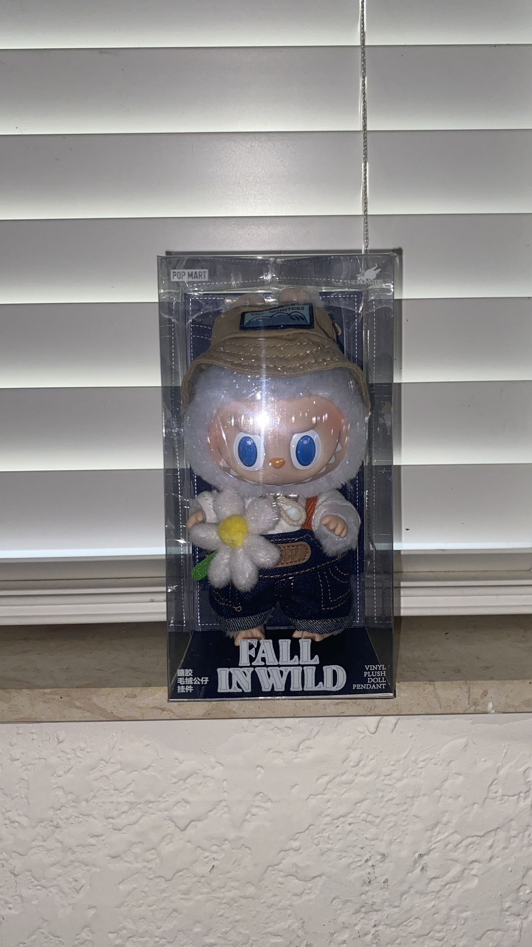 Labubu Fall In Wild