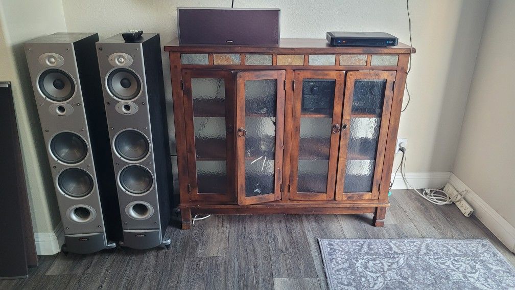 Pair Of Polk Audio Rti10s + Center + Ent Center + Receiver And Remote Surround Sound Theatre