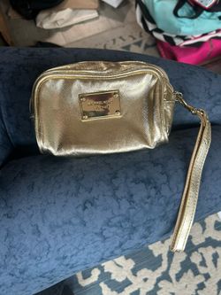 Michael Kors- Small Wristlet- Gold