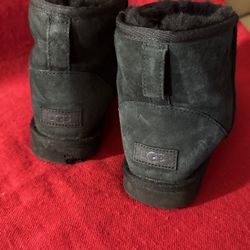 UGG Size 10 