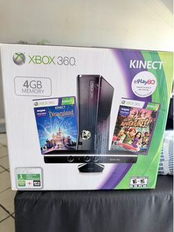 Xbox 360 4GB Console with Kinect Disneyland Adventures Bundle.