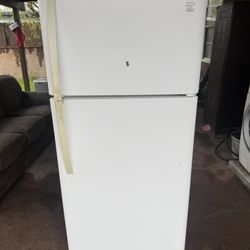 Kenmore Refrigerator 
