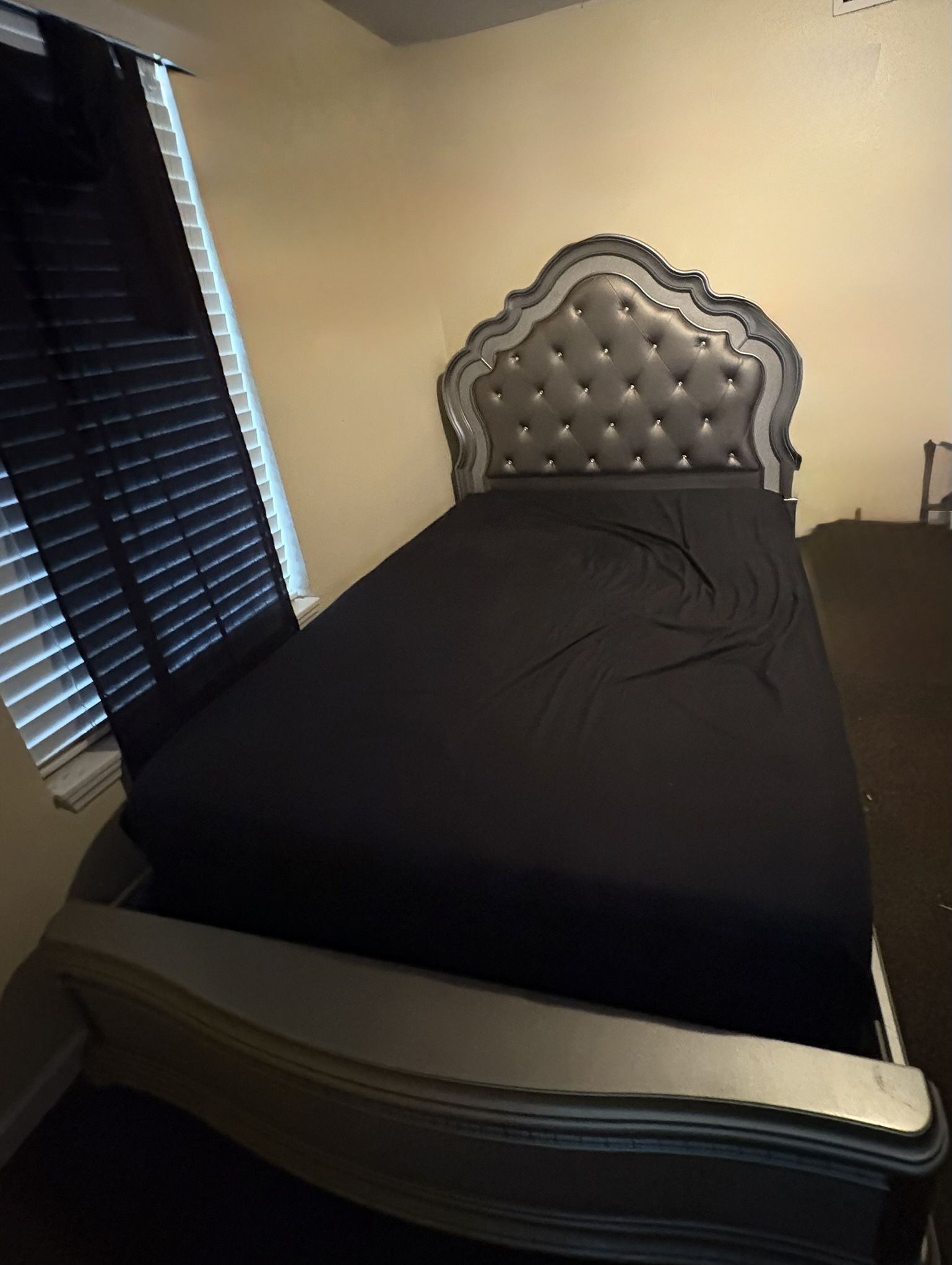 Grey/Silver BedRoom Suit