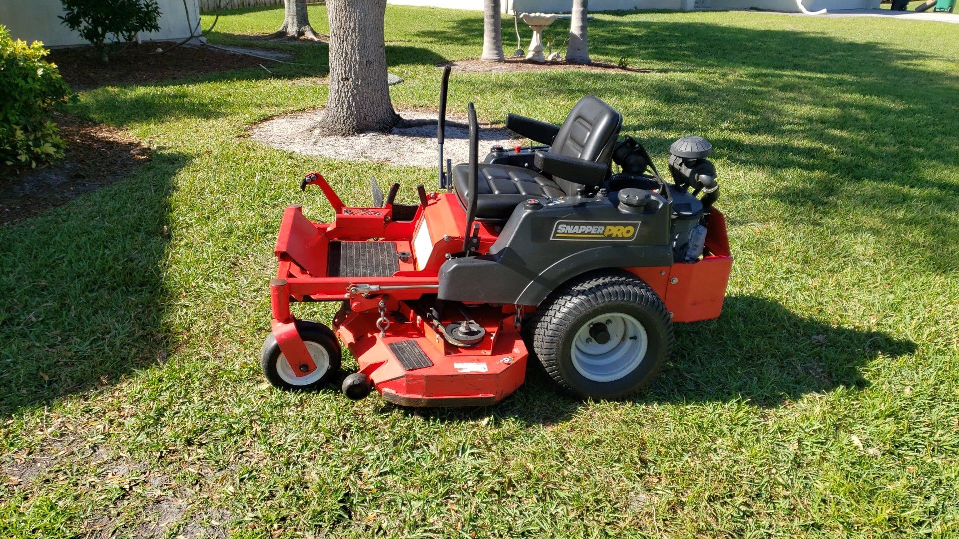 Snapper Pro S50XT 48" Make a reasonable offer. for Sale in Port St