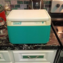 Coleman Flip Lid 10 Cooler Vintage
