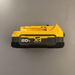 20V MAX DeWalt POWERSTACK Compact Battery