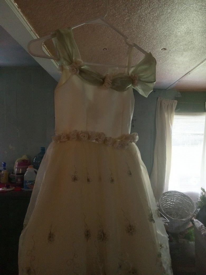 Communion , Flowergirl Or Party Gress Gorls Size 4