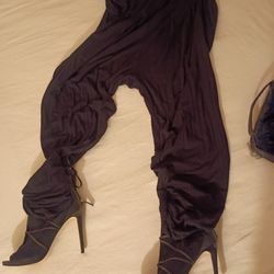 Black Cotton Jumper With Guess Heels