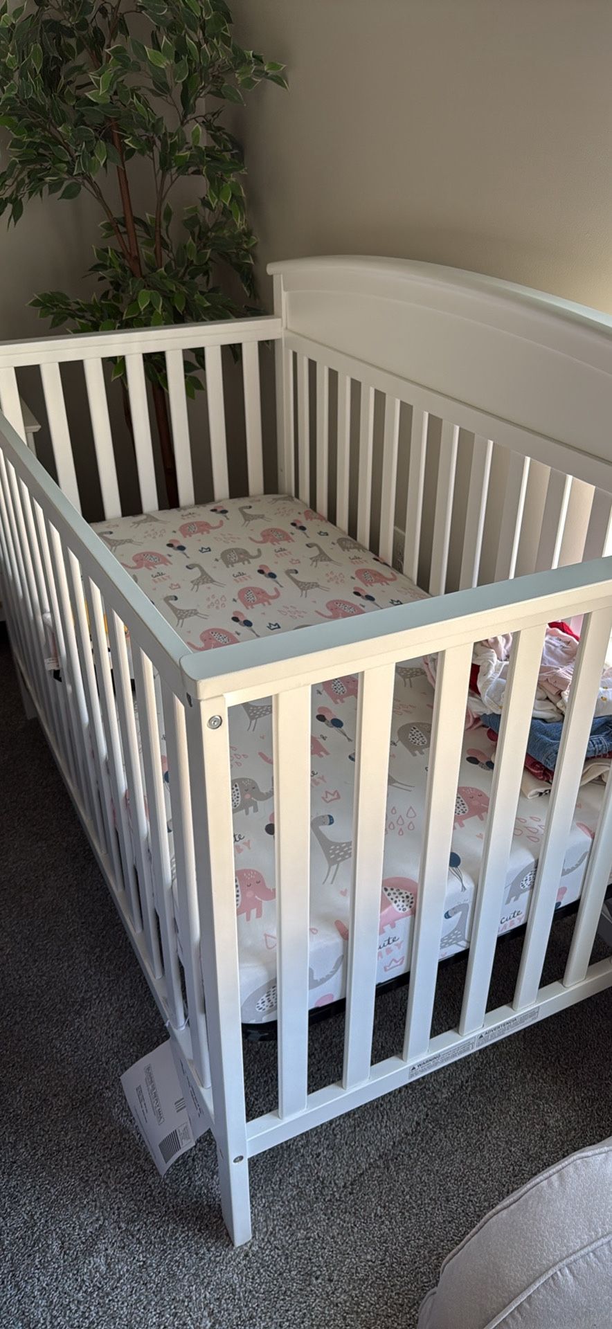 Graco Crib And Mattress Never Used