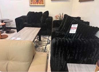 Brand new black sofa with loveseat