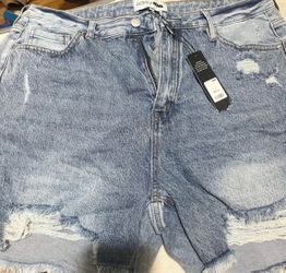 Fashion nova shorts