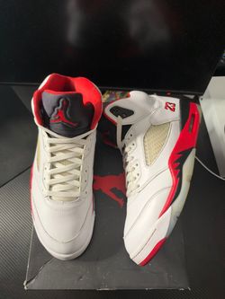 Jordan 5 Fire Red Black Tongue Size 11