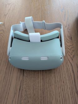 Meta Quest 2 VR Headset