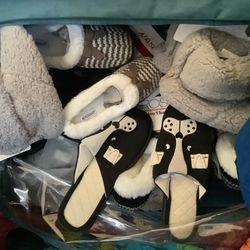 Women’s Slippers 4 pairs