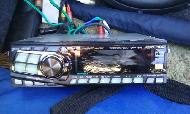 Old school Alpine DVA 7996