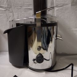 Bella High Power Juicer