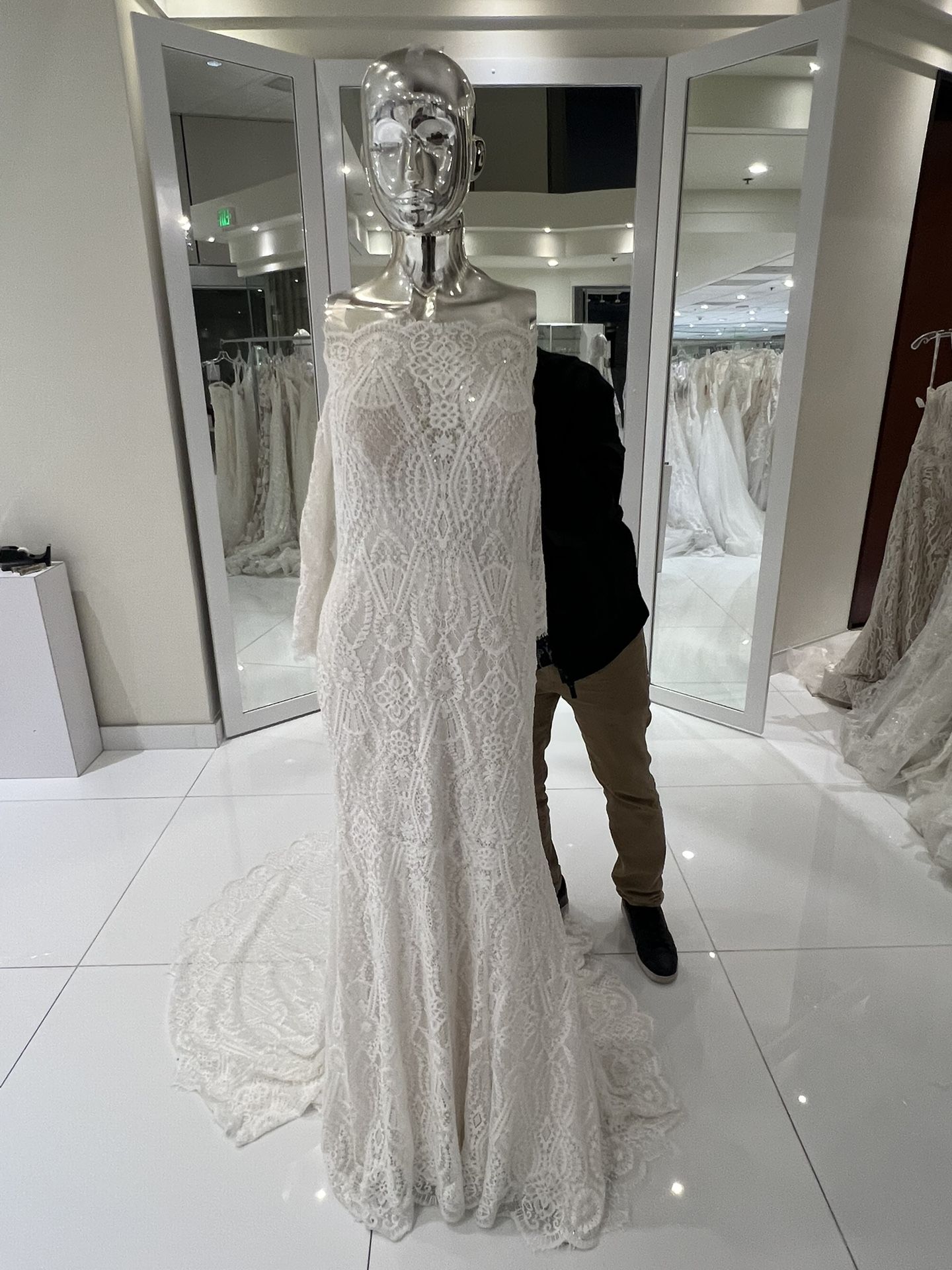 Mermaid, Semi-Mermaid Wedding Dress #32 - 5 Star Bridal store closing sale, $5K dresses for only $750