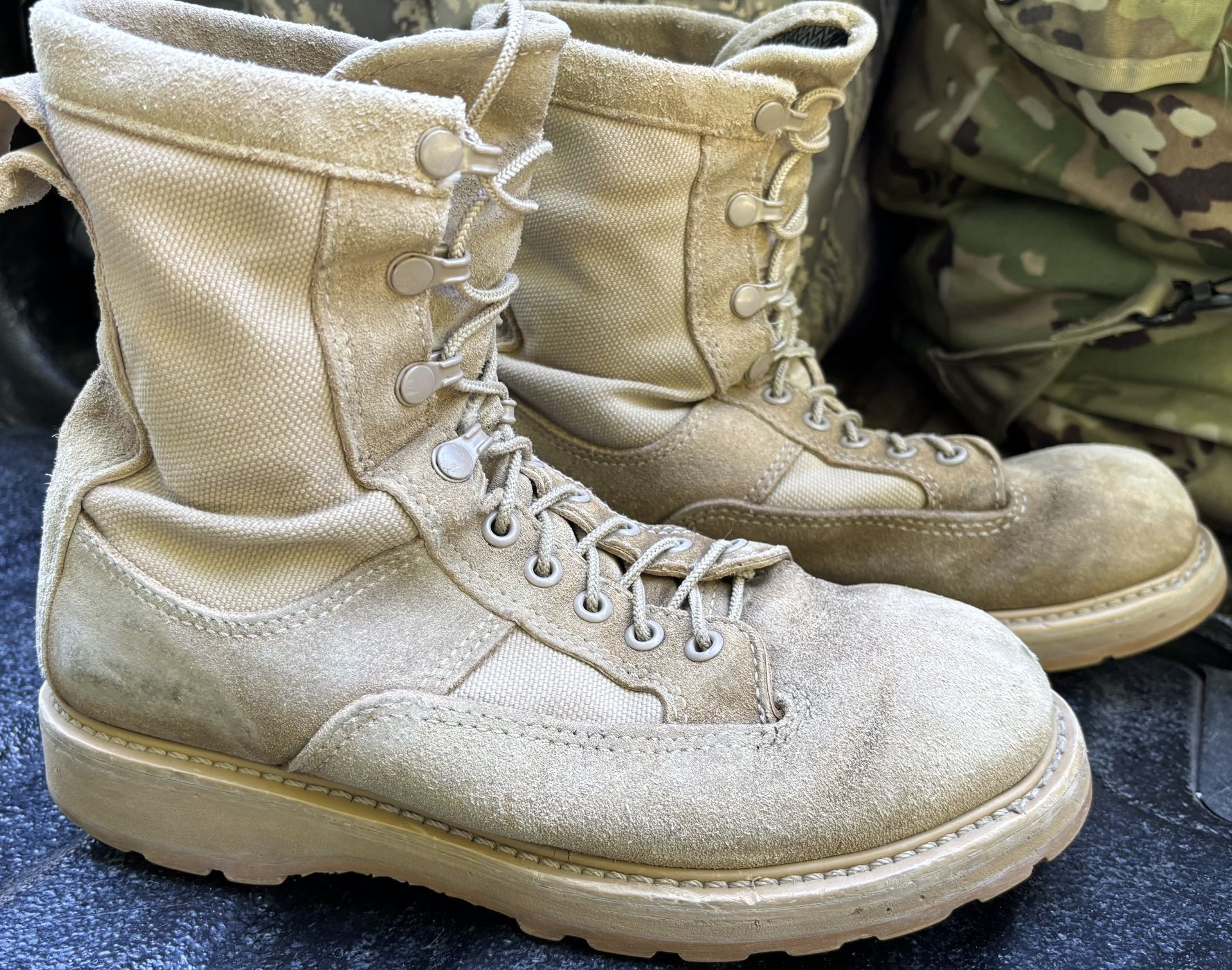 Military Surplus Bates GoreTex Combat Boots, 6 W