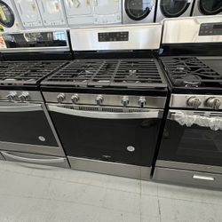 Whirlpool 30” Gas Range - Air Fry