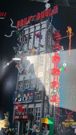 2021 Daily Bugle Lego Set sealed