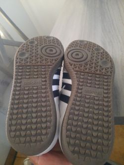 Adidas "samba" 6.5 USA